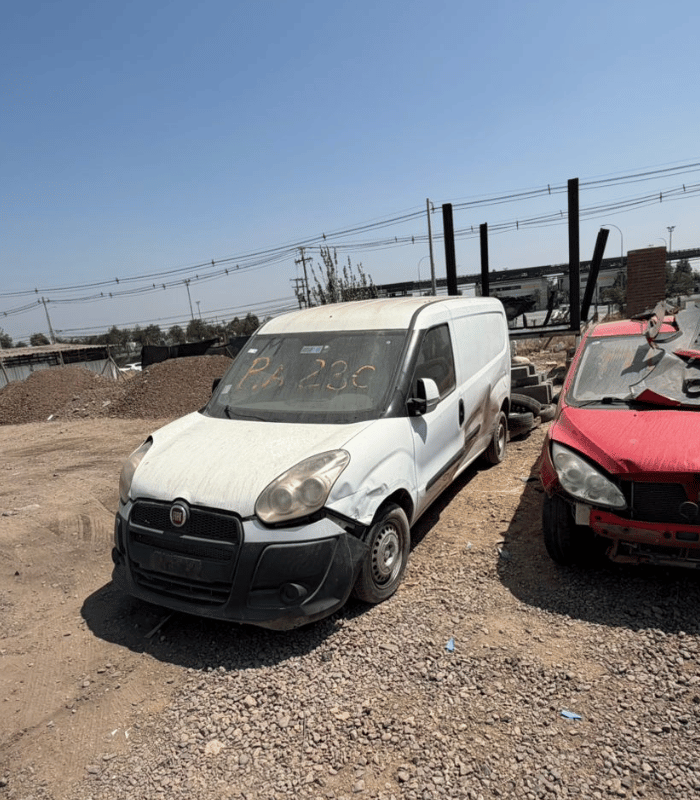 Fiat Doblo Maxi 2014